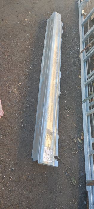 Продам порог BMW e39