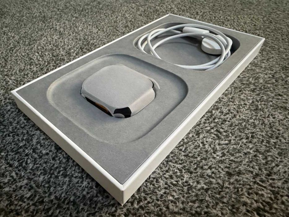  Apple / Watch Ultra2 / 49 LTE / Black Titanium / NOU