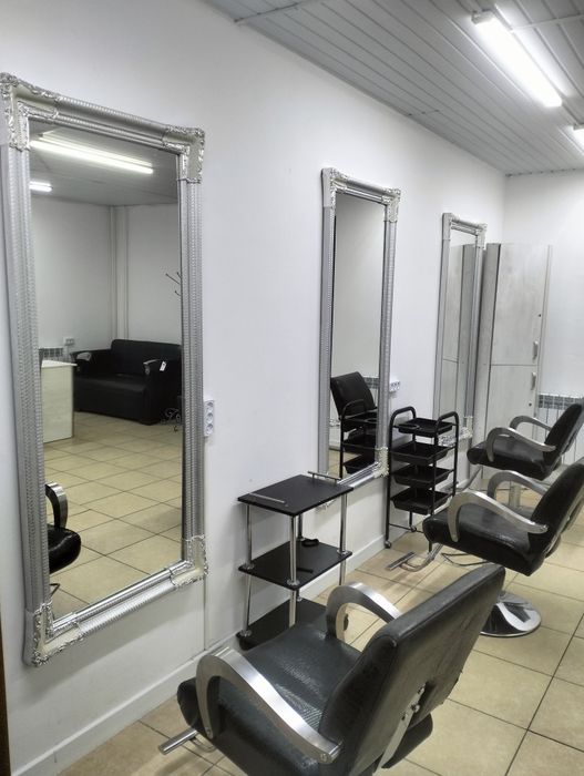 Для салона красоты мебель