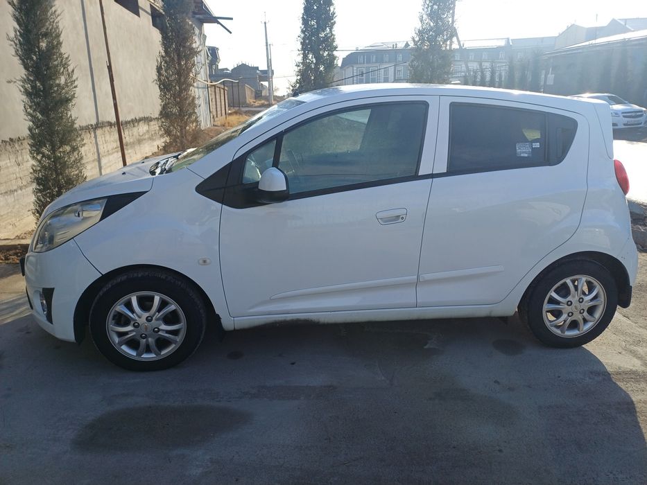 Спарк автотмат 2015й сотилади