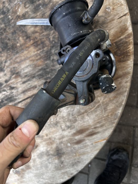 Насос гура EJ 20 EJ25 SUBARU