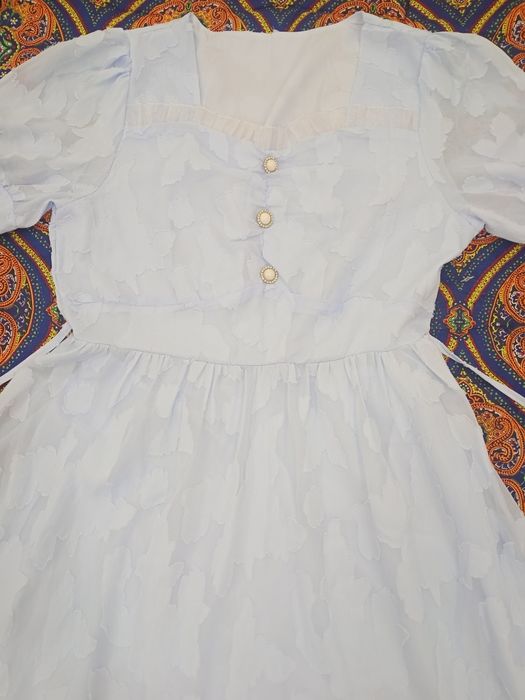 Och havorang ,46 razmer, yangidek kuylak,narxi 60 ming soʻm