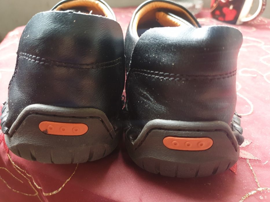 Уникални кожени обувки тип еспадрили  41 номер