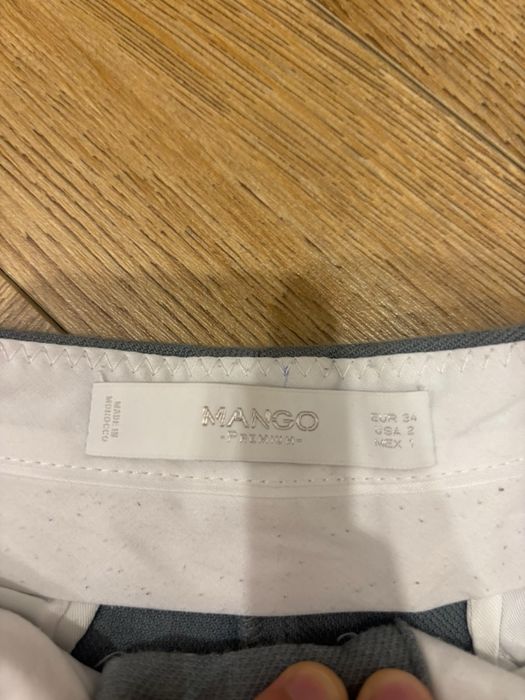 Джинсы темные ZARA