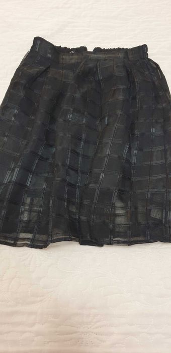 Красива Дамска пола