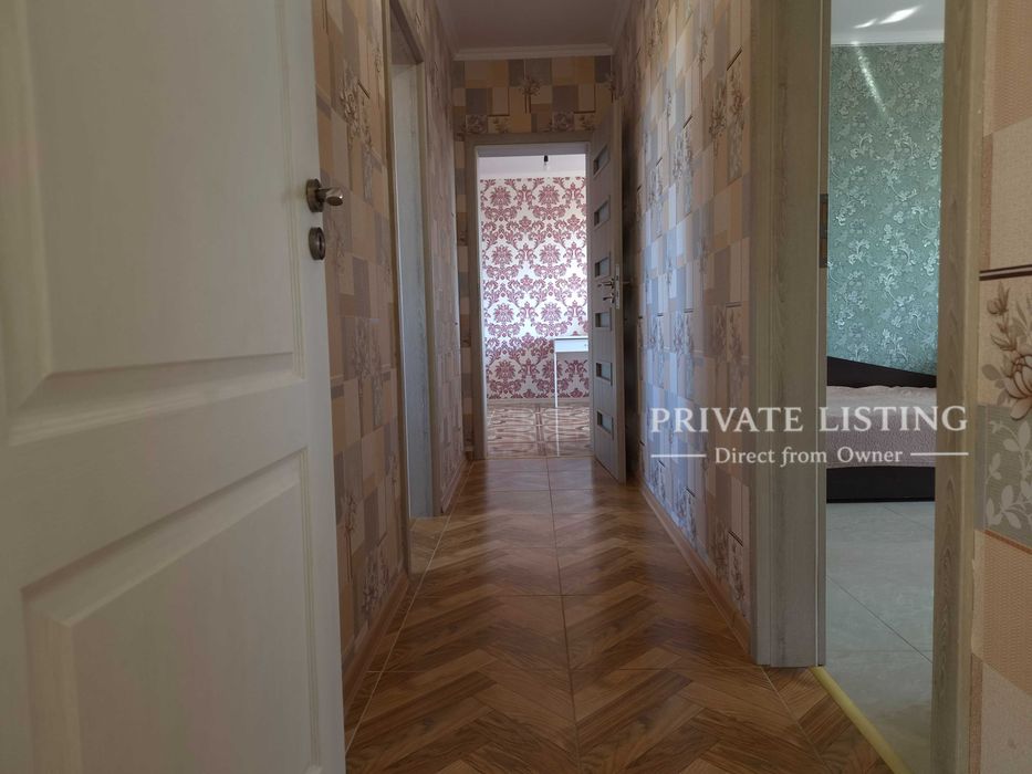 Триетажна тухлена къща с РЗП 257 кв.м, 5 спални, двор 1187 кв.м и централно отопление – с. Сенокос