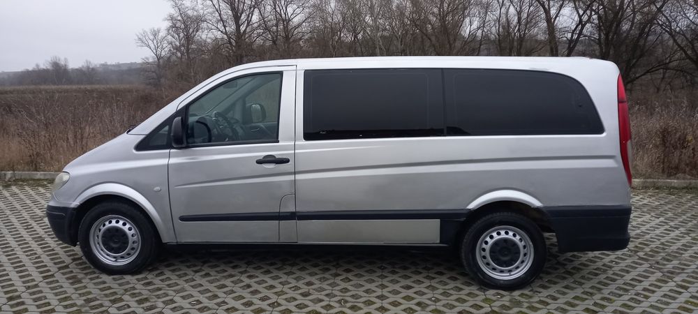 Mercedes Vito 8+1