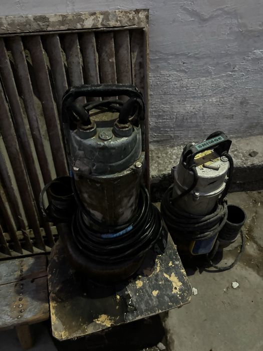 Водяной насос цена 900