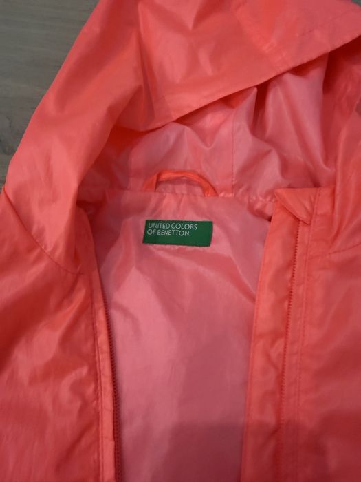 Яке/ ветровка Benetton 7-8 години