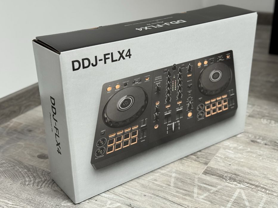 Consola/controller Pioneer DDJ-FLX4, ca noua, cu garantie