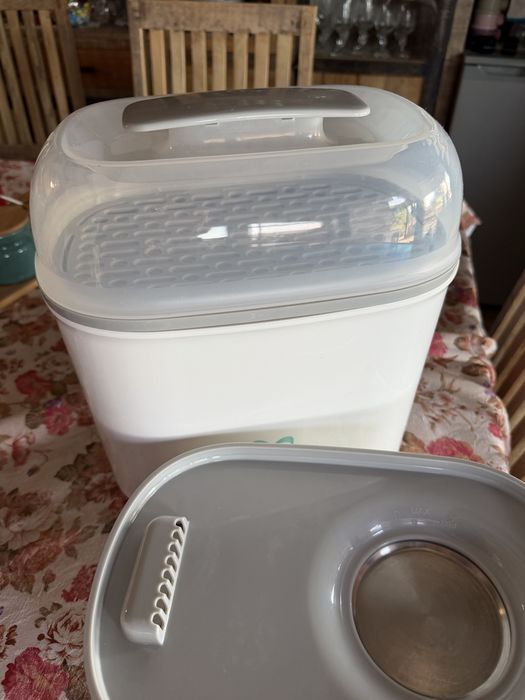 Електрически парен стерилизатор Easycare Baby TB1713E, За 8 шишета 4 в 1, Със сушилня