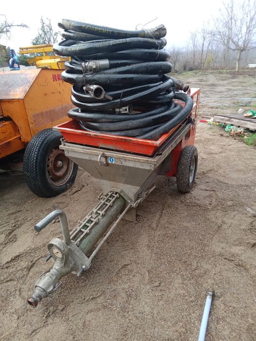 Mixer trifazic masina pompa de tencuit ca și noua