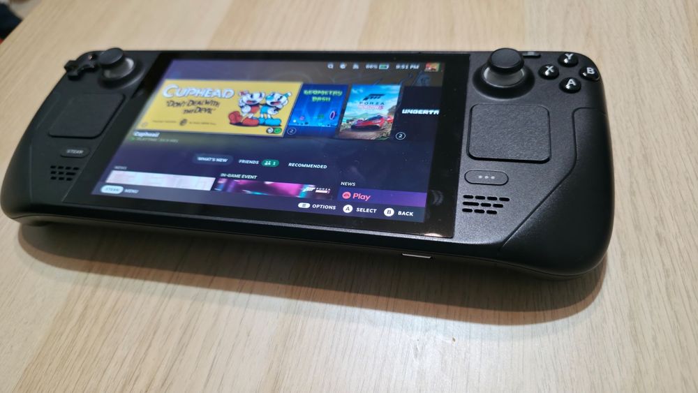 Steam Deck LCD 256 gb + card 256 gb