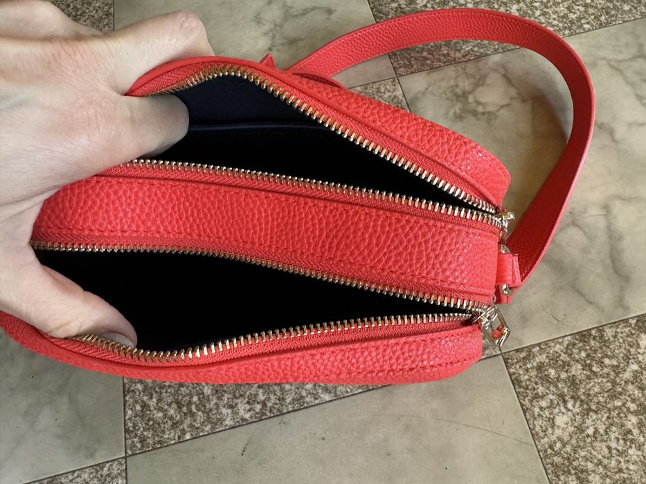 Tommy Hilfiger малка червена чанта crossover bag, като НОВА