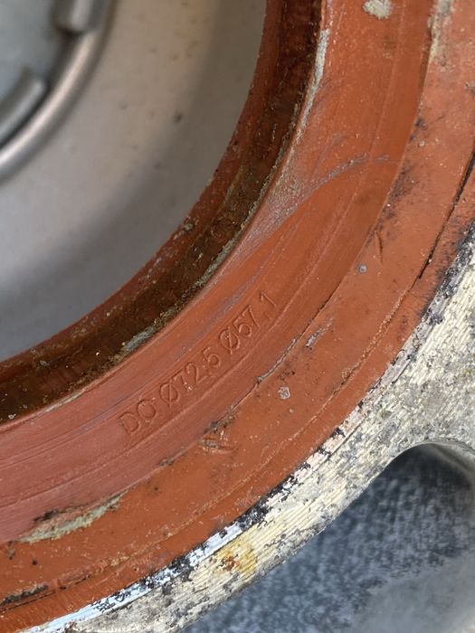 18 цола 5 х 112 мм Мерцедес , Фолксваген , Ауди , Шкода , VW