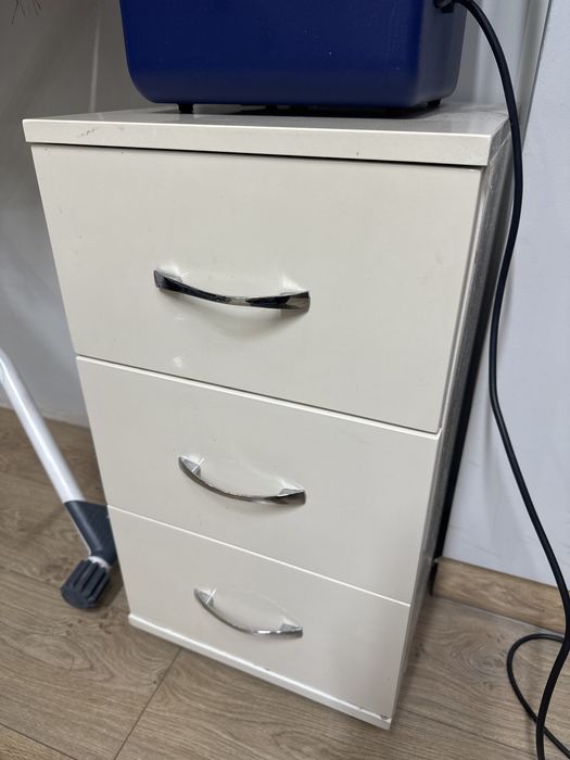 Срочно продам   Тумба для дома