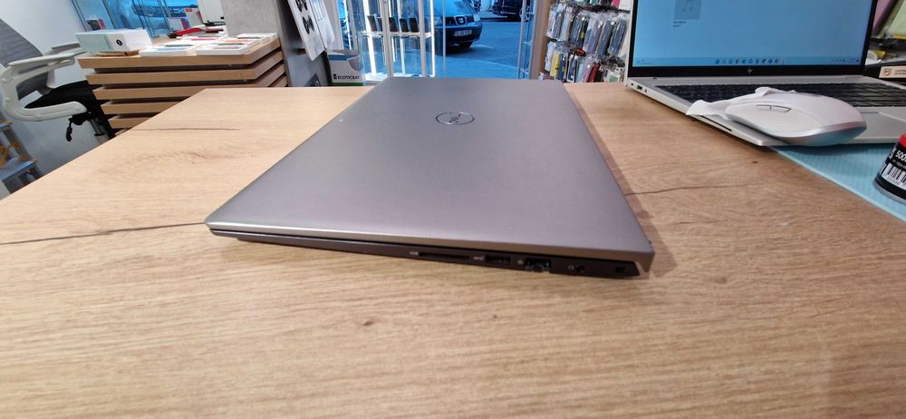 Dell Vostro 5510  i5-11320H, 500GB SSD, 8GB Ram, Factura & Garantie