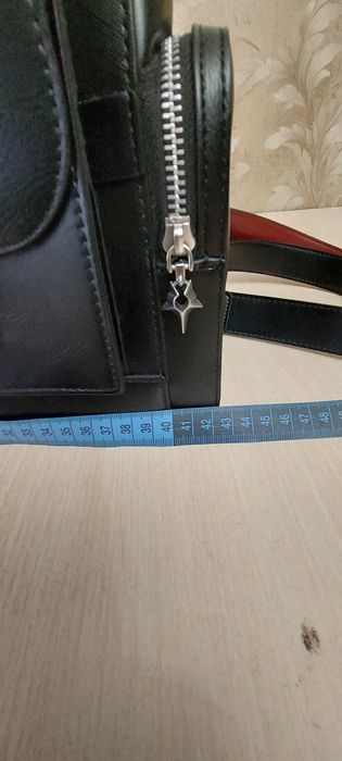Продам сумку кожаный универсал