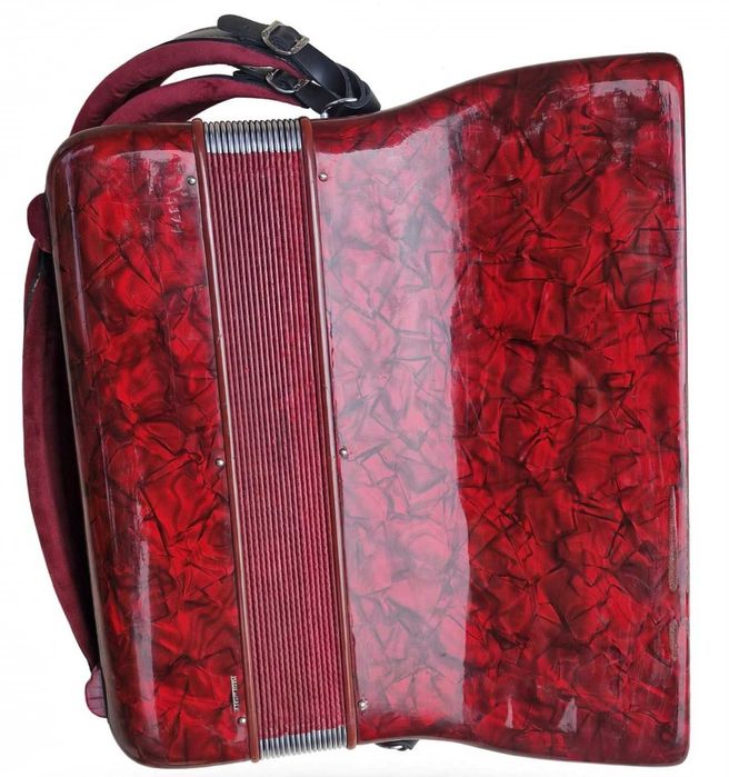 Acordeon Italian Marotta cu 96 bași rosu