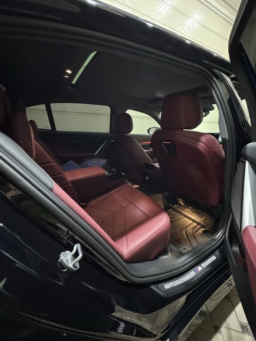 BMW i5  35 L 2025 yil Ev 567
