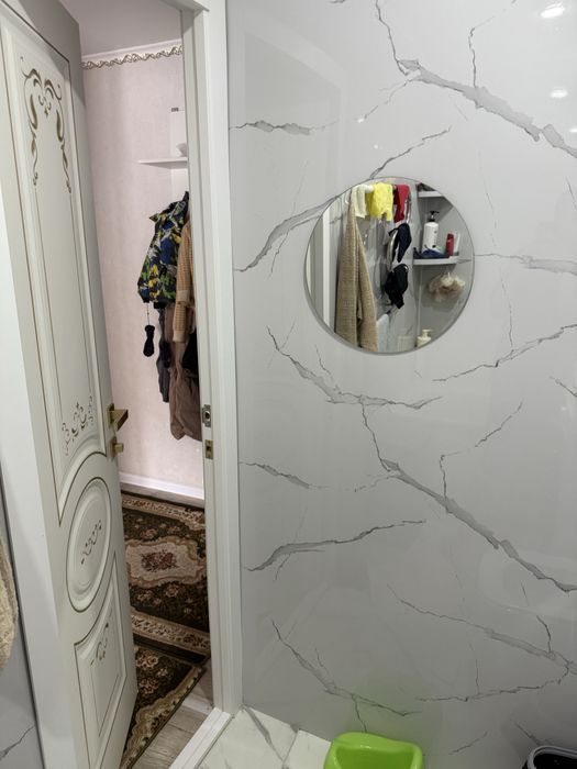 Продам трех комнатную квартиру