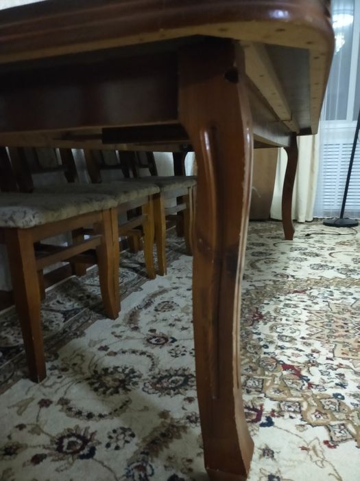 Продам стол с 10шт стульями. 3м—110 см