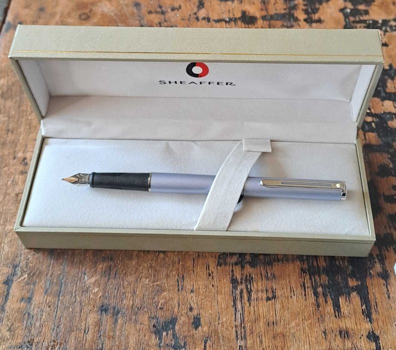 писалка Sheaffer Шефер Agio светъл люляк мат с перо размер M Германия