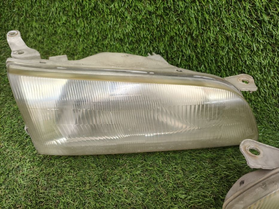 Фары Toyota sprinter E110