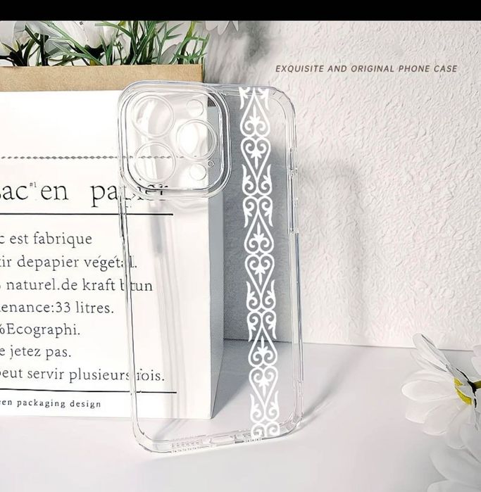 Чехол для iPhone с орнаментами