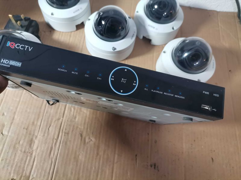 Камери - Bosch с DVR - IQCCTV