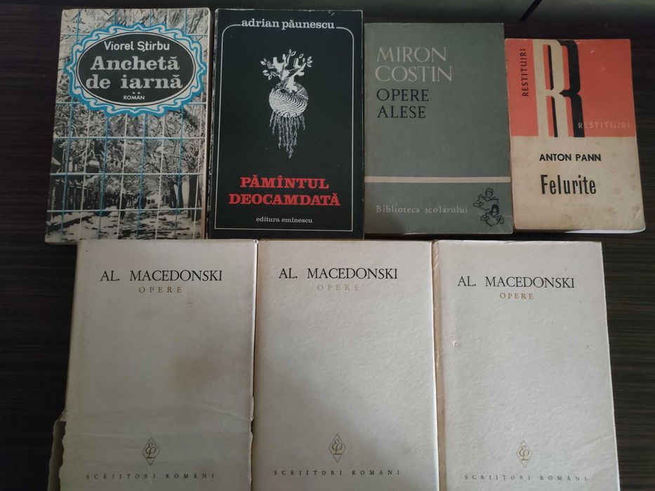 Lot de cărți + discuri vinil