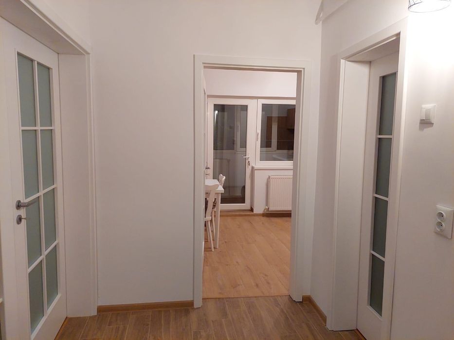 Inchiriez apartament 1 camera/f spatios 42mp/etaj 3, lift/Zimbru-Pasaj Octav Bancila