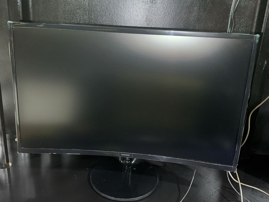 40штук Samsung 27 LC Curved мониторлар сатылады гарантия 100%