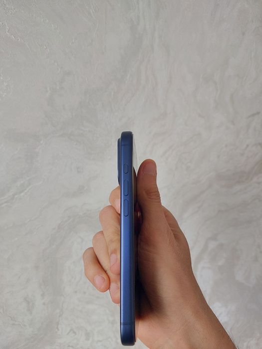 17 pro 256 gb karopka bor