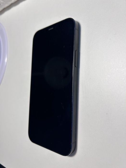 Vând Iphone 12, 64Gb