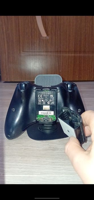 Controller de xbox 360 slim  în stare foarte bună