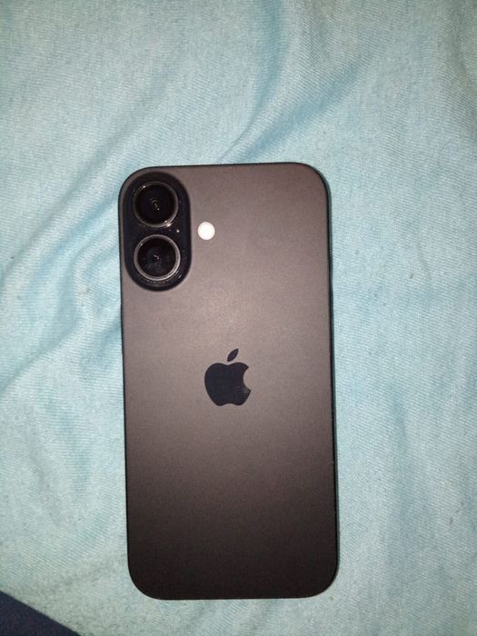 Vand iphone 16 black
