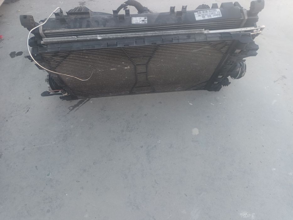 Diferite piese , aripi , usi , bari   , faruri etc