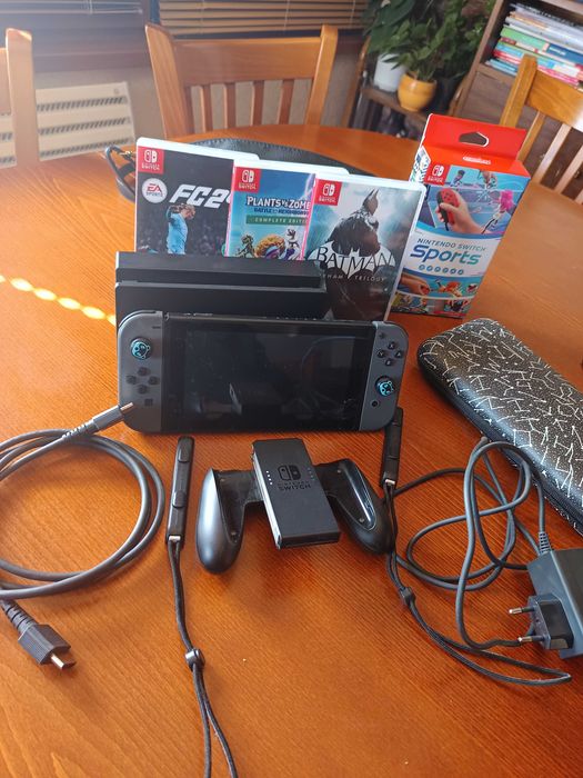 Продавам Nintendo switch V2