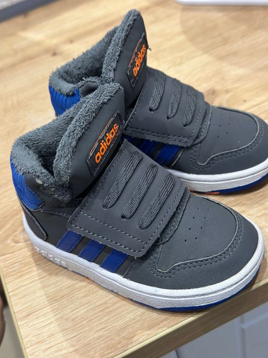 Adidas hoops mid 2.0