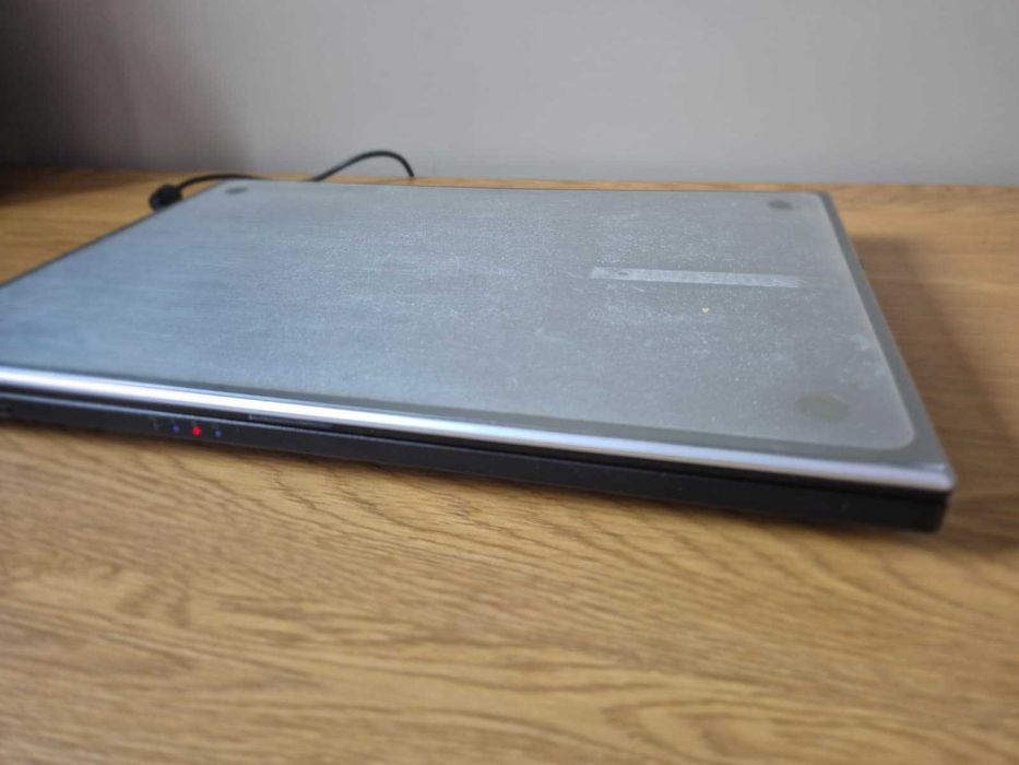 Laptop Samsung i5 / 6GB RAM