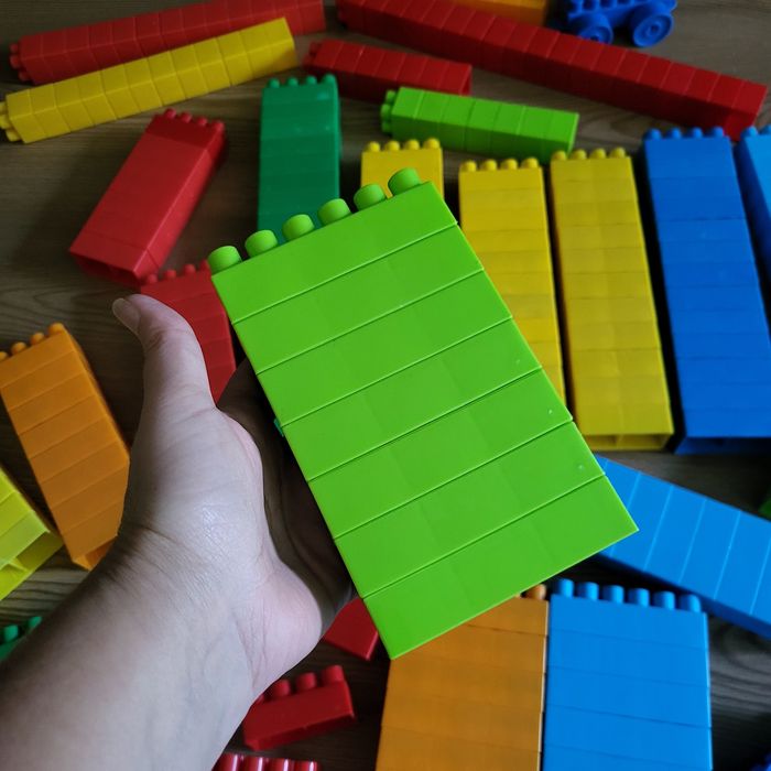 Joc/lot/set jucarii tip blocuri/piese/caramizi/cuburi de construit