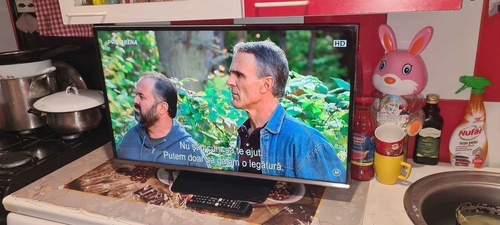 TV Samsung 81 cm = 300 lei