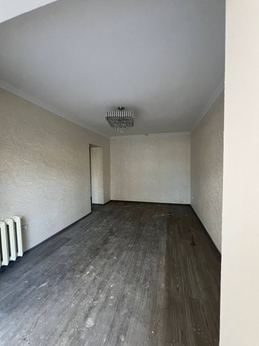 Продается нежилое помещение 40м2, ор-р: Чинабад