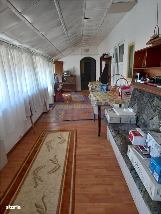 Ulmeni - jud. Calarasi ,  casa locuibila si teren intravilan
