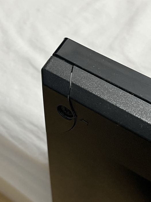 Телевизор Toshiba 48 инча