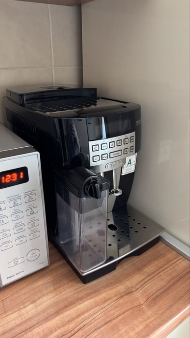 Кофемашина Delonghi Magnifica S