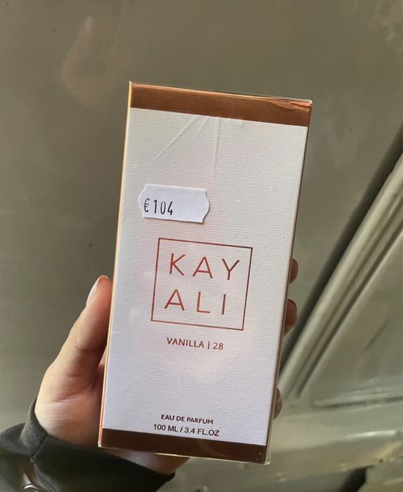 kayali vanilla |28