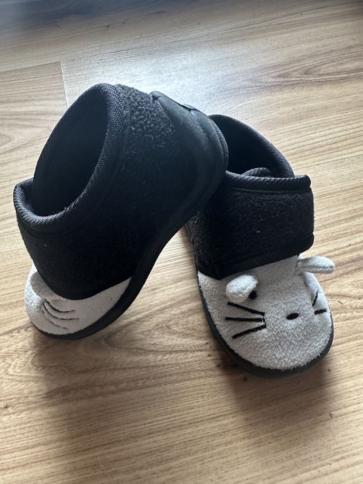 Топли пантофи