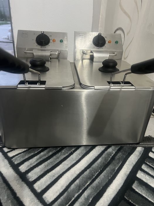 Fripteuza dubla METRO